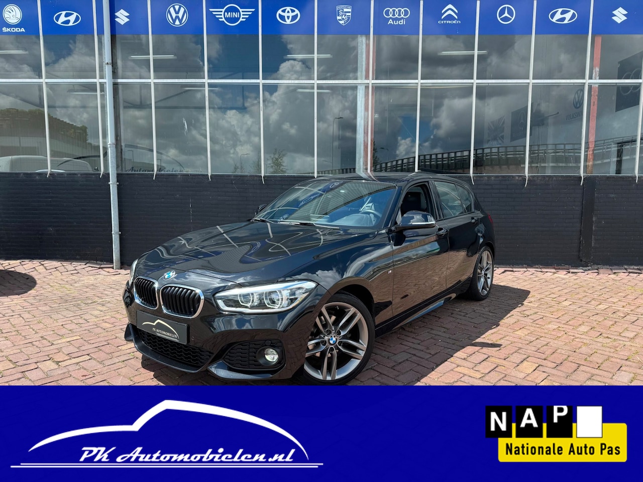 BMW 1-serie - 118i Edition M Sport Shadow High Executive **LEDER + CAMERA** - AutoWereld.nl