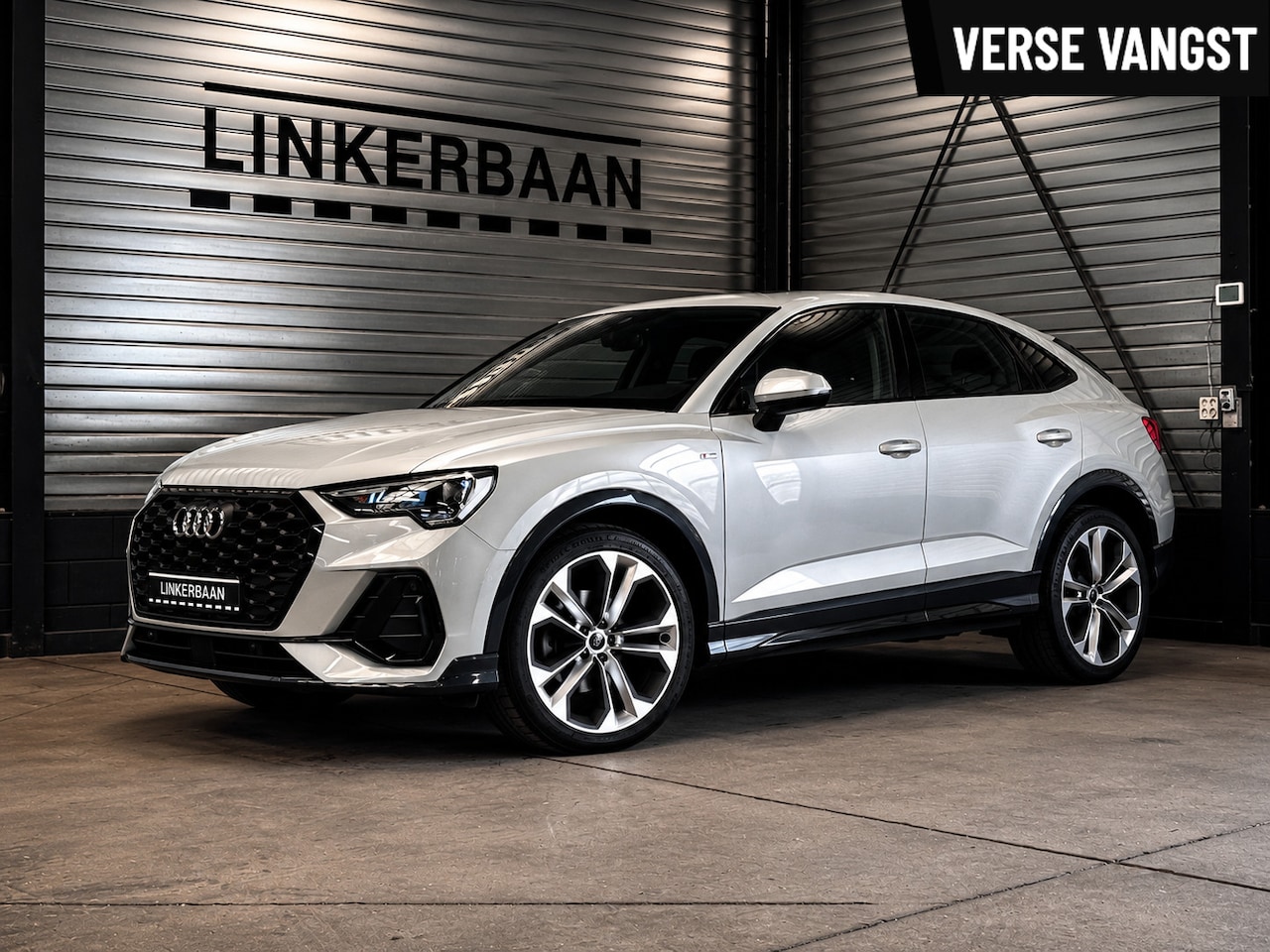 Audi Q3 - 35 TFSI S edition | S-Line | Sonos | LED | Carplay | Trekhaak | 20 inch | - AutoWereld.nl