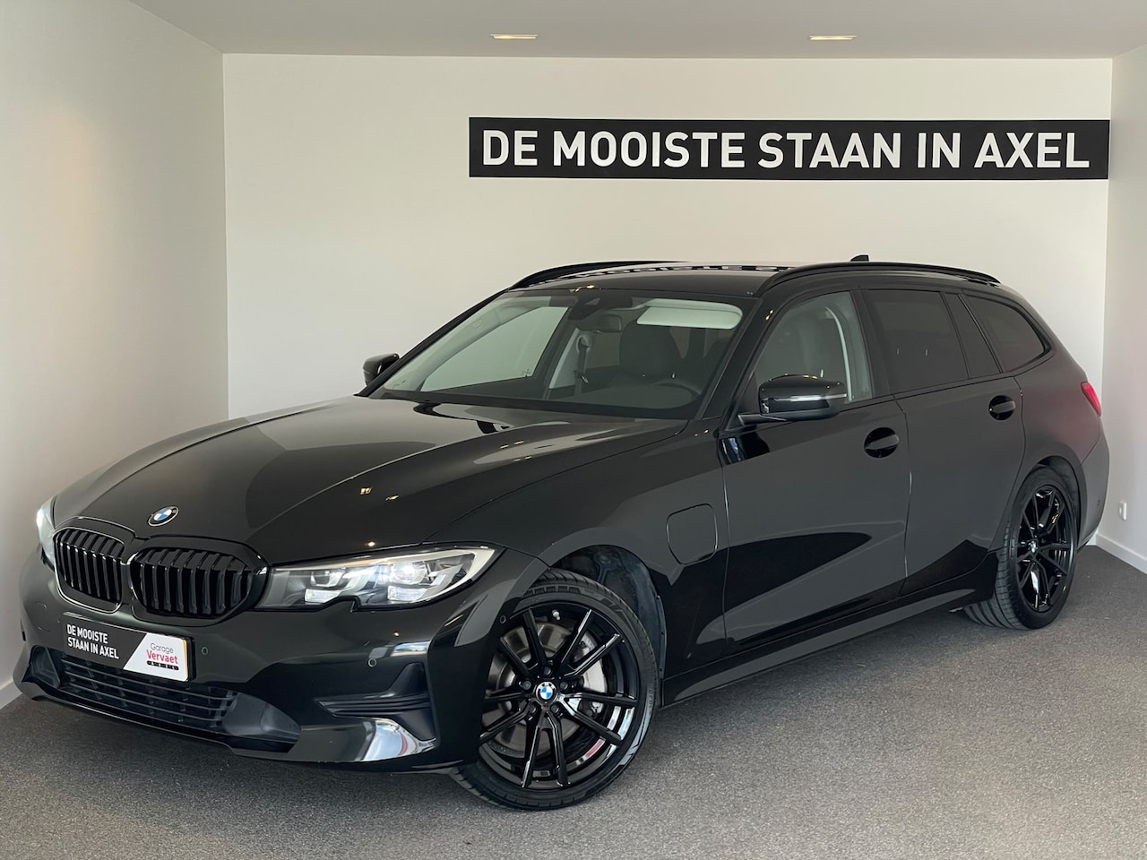 BMW 3-serie Touring - 330e High Executive 330e High Executive - AutoWereld.nl