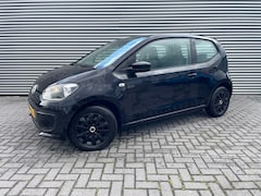 Volkswagen Up! - 1.0 black up airco / navi / elek pakket