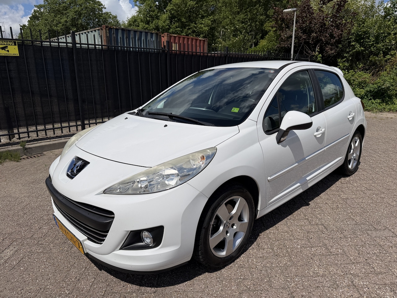 Peugeot 207 - 1.6 VTi Première Navi/Cruise/Clima/PDC - AutoWereld.nl