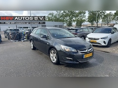 Opel Astra Sports Tourer - 1.4 Turbo Business + airco LM *123.000km