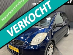Toyota Yaris - 1.3 VVTi Terra NAP-Elektrische ramen & trekhaak