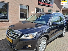 Volkswagen Tiguan - 1.4 TSI Sport&Style 4Motion. Distributieketting(set) vervangen. 2de eigenaar. O.a. airco,