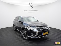 Mitsubishi Outlander - 2.0 PHEV instyle STUURVW LEDER TREKHAAK