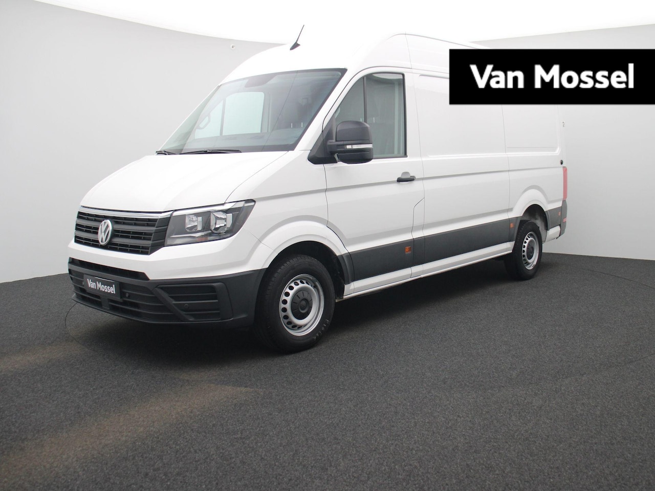 Volkswagen Crafter - 35 2.0 TDI L3H3 177PK Automaat | Airco | Multifunctioneel Stuurwiel | Navigatie | Parkeers - AutoWereld.nl