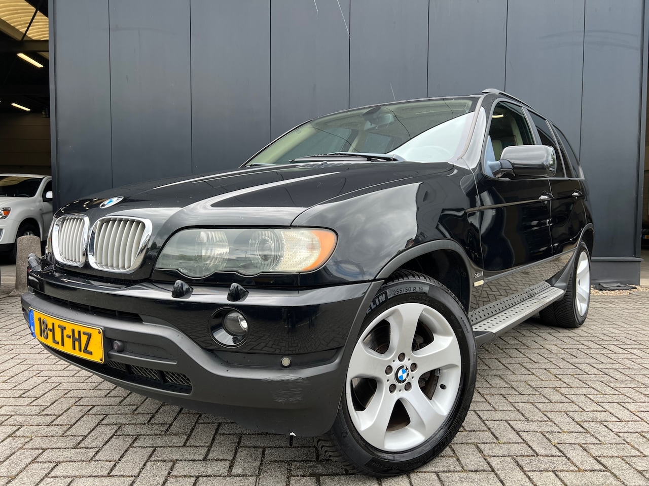 BMW X5 - 3.0i Exe '03 Aut/Leer/Dakje/19'Lmv/Nap/OrgNl - AutoWereld.nl