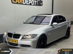BMW 3-serie - 325i Executive Scherm werkt niet