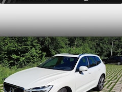Volvo XC60 - 2.0 T5 Momentum | Bowers Wilkins Audio | Panoramadak | Head-up Display | 360 Graden Camera