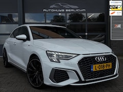 Audi A3 Sportback - 30 TFSI S edition Carplay Virtual Sportstoelen
