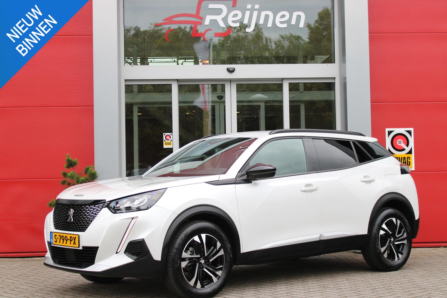 Peugeot 2008 - 1.2 100PK ALLURE PACK | NAVIGATIE 10" TOUCHSCREEN| ACHTERUITRIJ CAMERA | 3-D INSTRUMENTENP - AutoWereld.nl