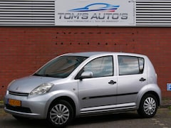 Daihatsu Sirion 2 - 1.3-16V Comfort nieuwe apk