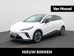 MG MG4 - Long Range 64 kWh Luxury | Navi | Led Koplampen | 360 Camera | CarPlay | Stoelverwarming |