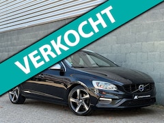 Volvo V60 - 2.0 D4 R-Design | 2e Eignr | Automaat | Half Leer | Navi | LED | Trekhaak | Airco | Boekje