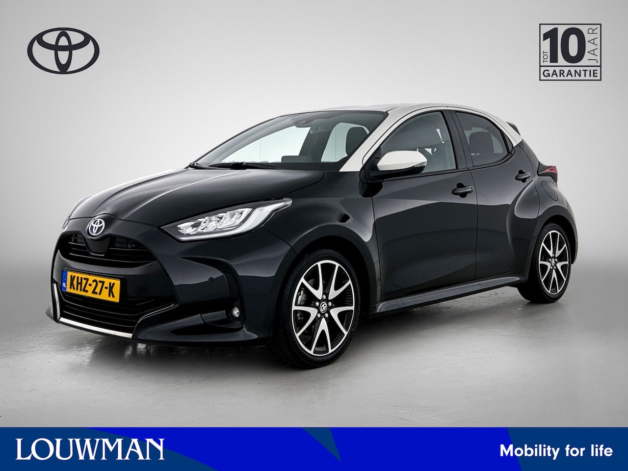 Toyota Yaris - 1.5 Hybrid Executive Bi-tone | BTW voertuig | Head-Up Display | Dodehoek detectie | Parkee - AutoWereld.nl