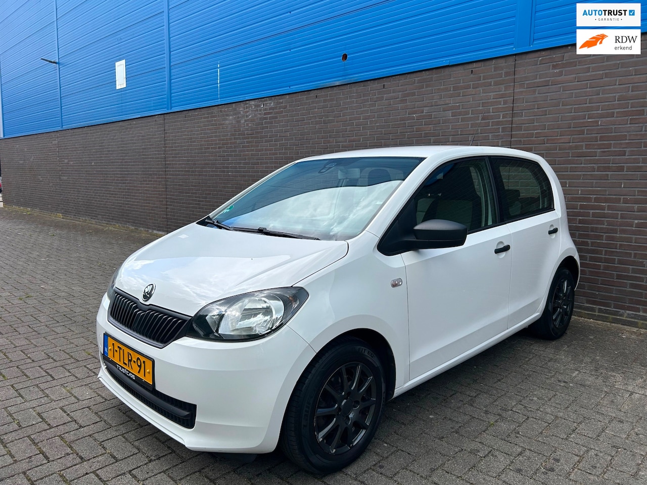 Skoda Citigo - 1.0 Easy | 14 “ Lichtmetalen Velgen | Isofix | radio/cd-speler | hoofd-/zijairbags | ABS | - AutoWereld.nl