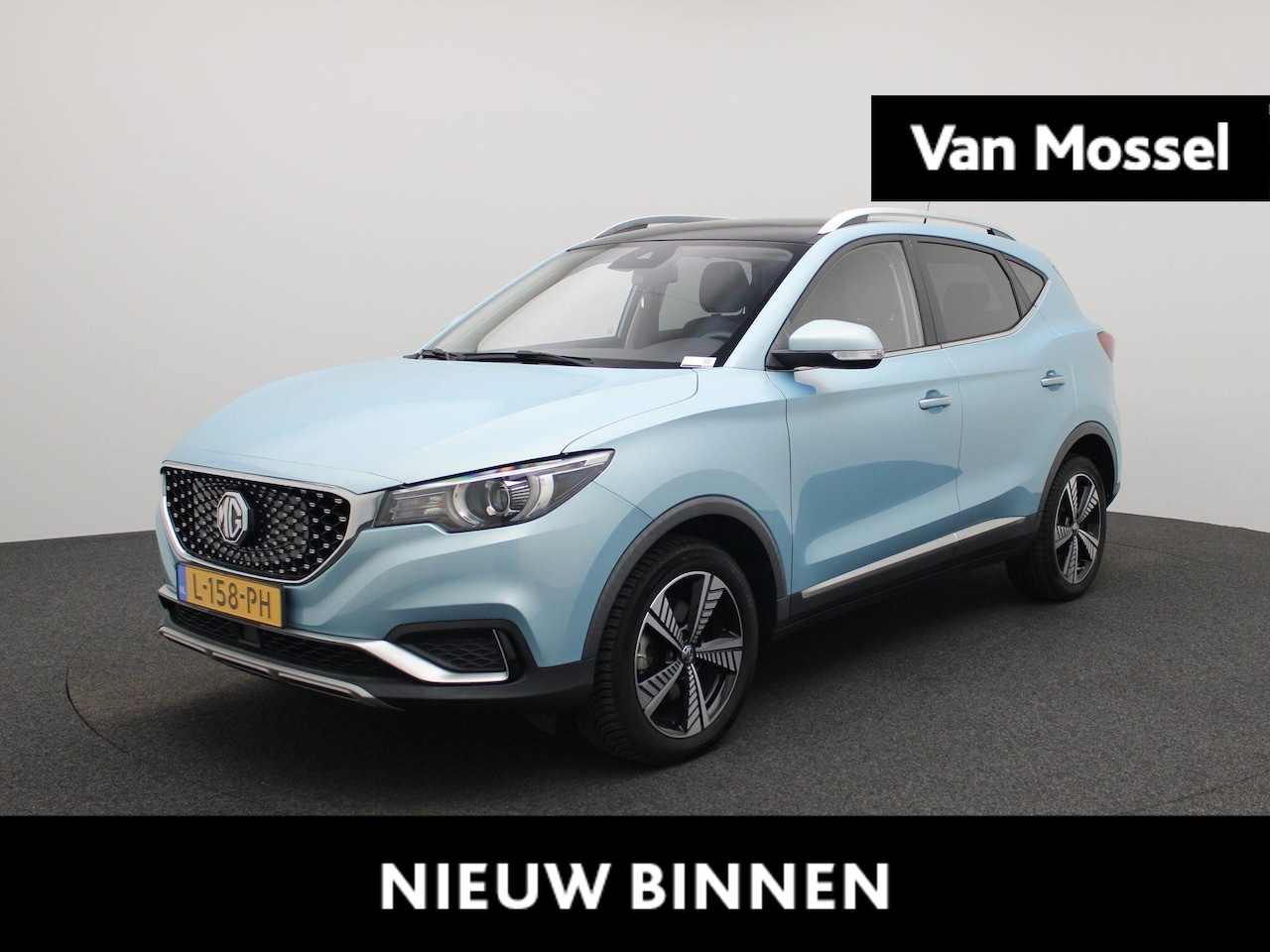 MG ZS - Luxury 45 kWh | Navi | Leder | Panoramadak | Camera | CarPlay | Stoelverwarming | - AutoWereld.nl