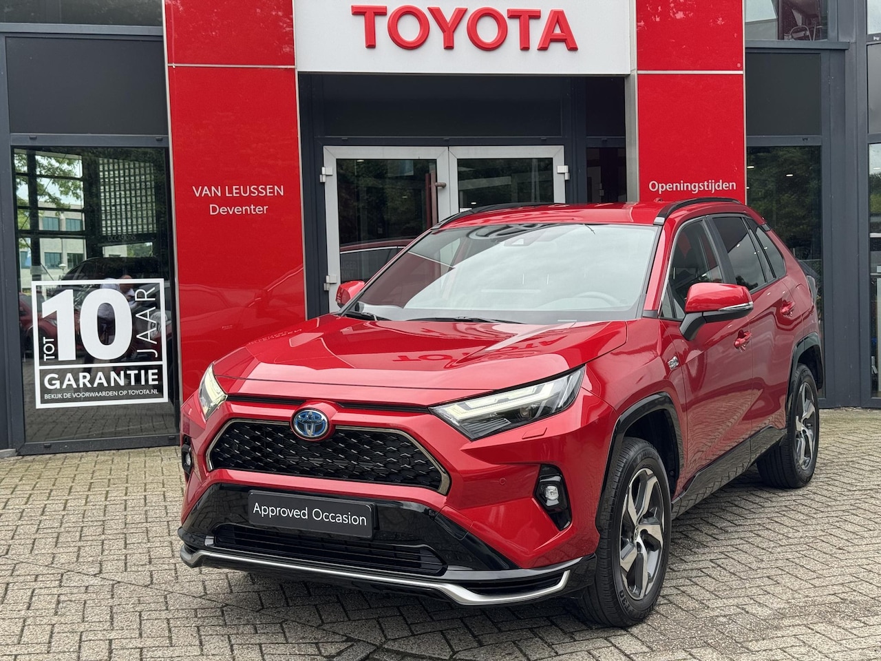 Toyota RAV4 - 2.5 Plug-in Hybrid AWD Style CLIMA AD-CRUISE STOEL/STUURVERW EL-ACHTERKLEP TREKHAAK CAMERA - AutoWereld.nl