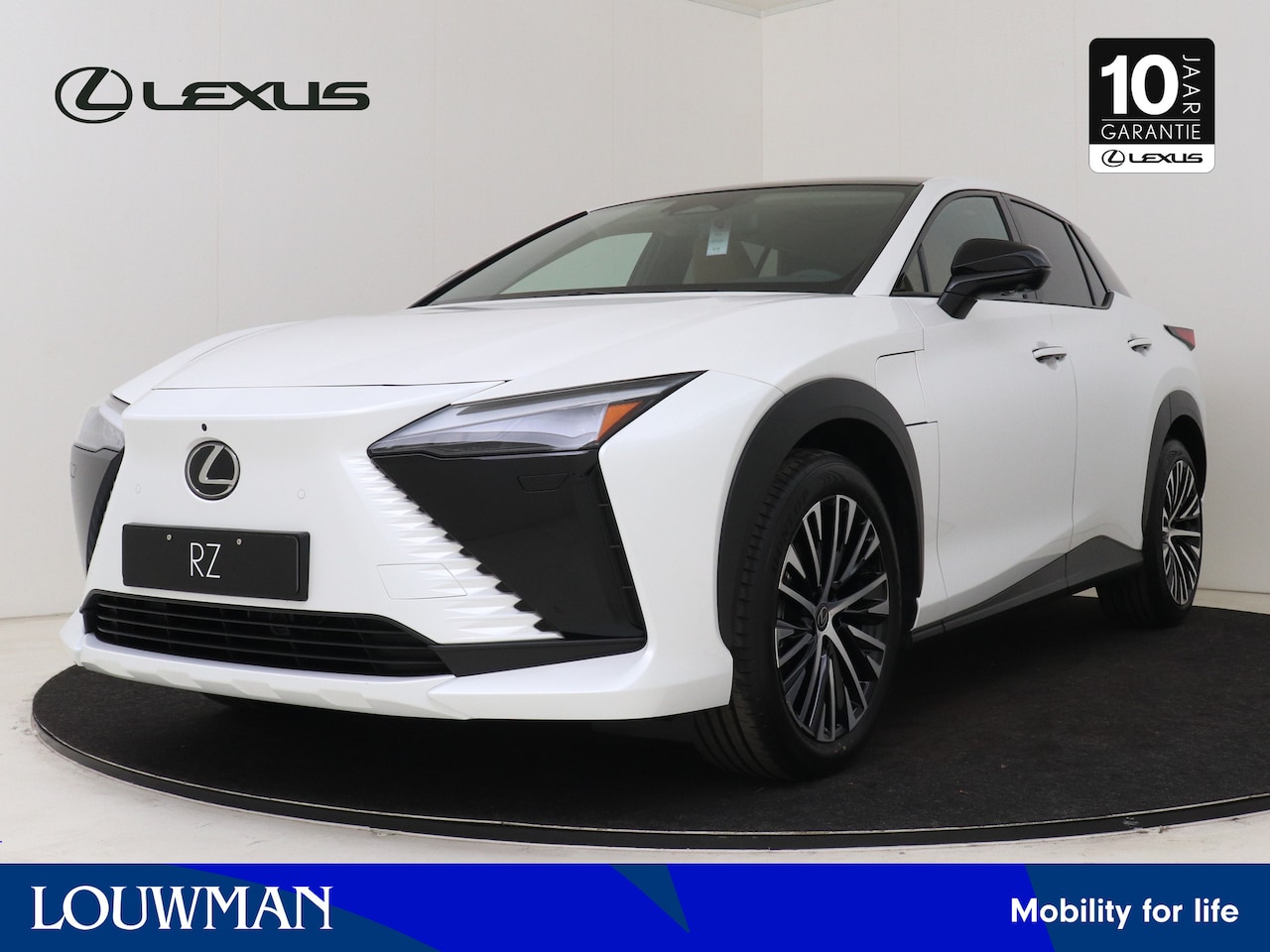 Lexus RZ - 350e Luxury Line 77 kWh | 20" Velgen | Head Up Display | Panoramadak | - AutoWereld.nl