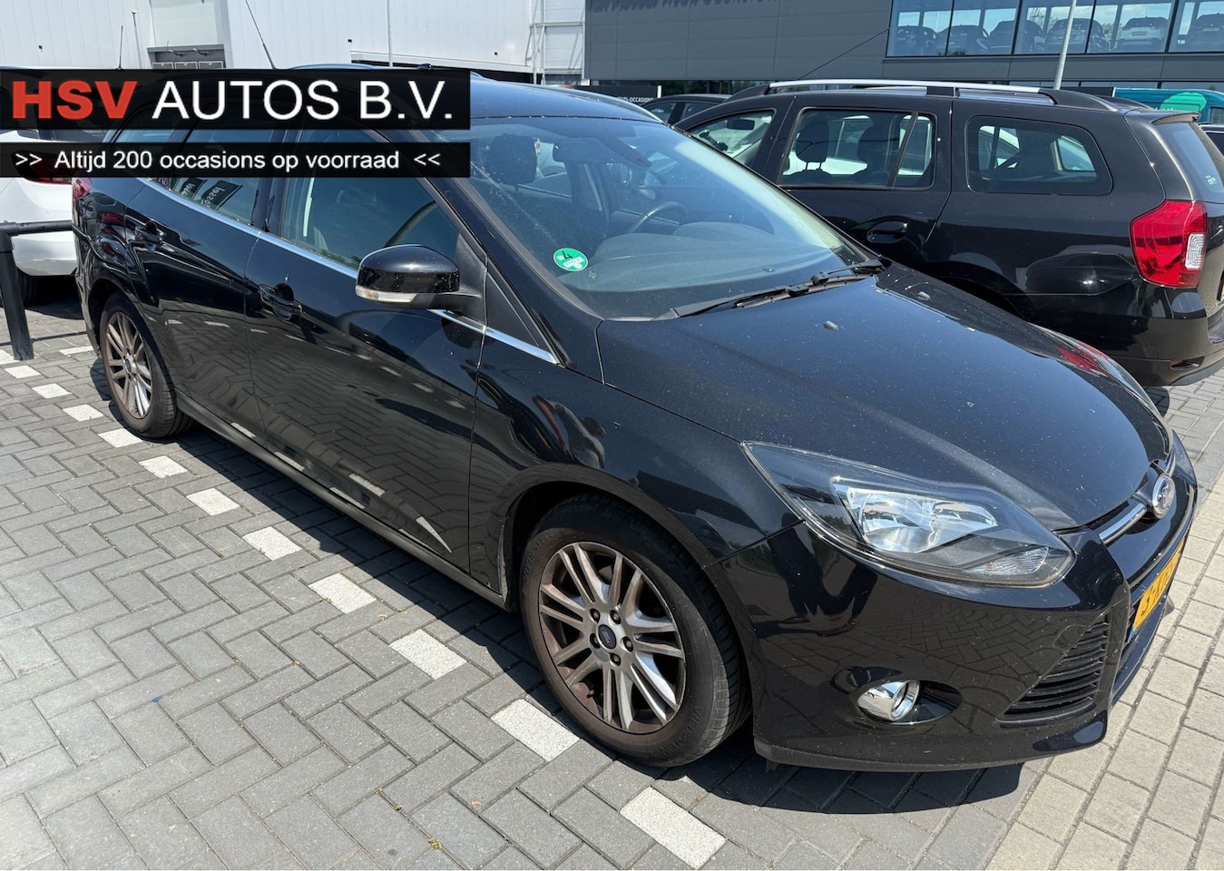 Ford Focus Wagon - 1.0 EcoBoost Titanium navi LM airco - AutoWereld.nl