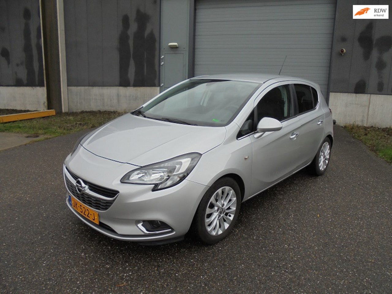Opel Corsa - 1.4-16V Cosmo 1.4-16V Cosmo - AutoWereld.nl