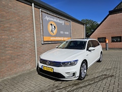 Volkswagen Passat Variant - 1.4 TSI GTE Connected Series Plus