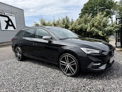 SEAT Leon Sportstourer - 1.4 TSI FR 204PK e-Hybrid Led|Camera|Keyles|Carplay|Memory