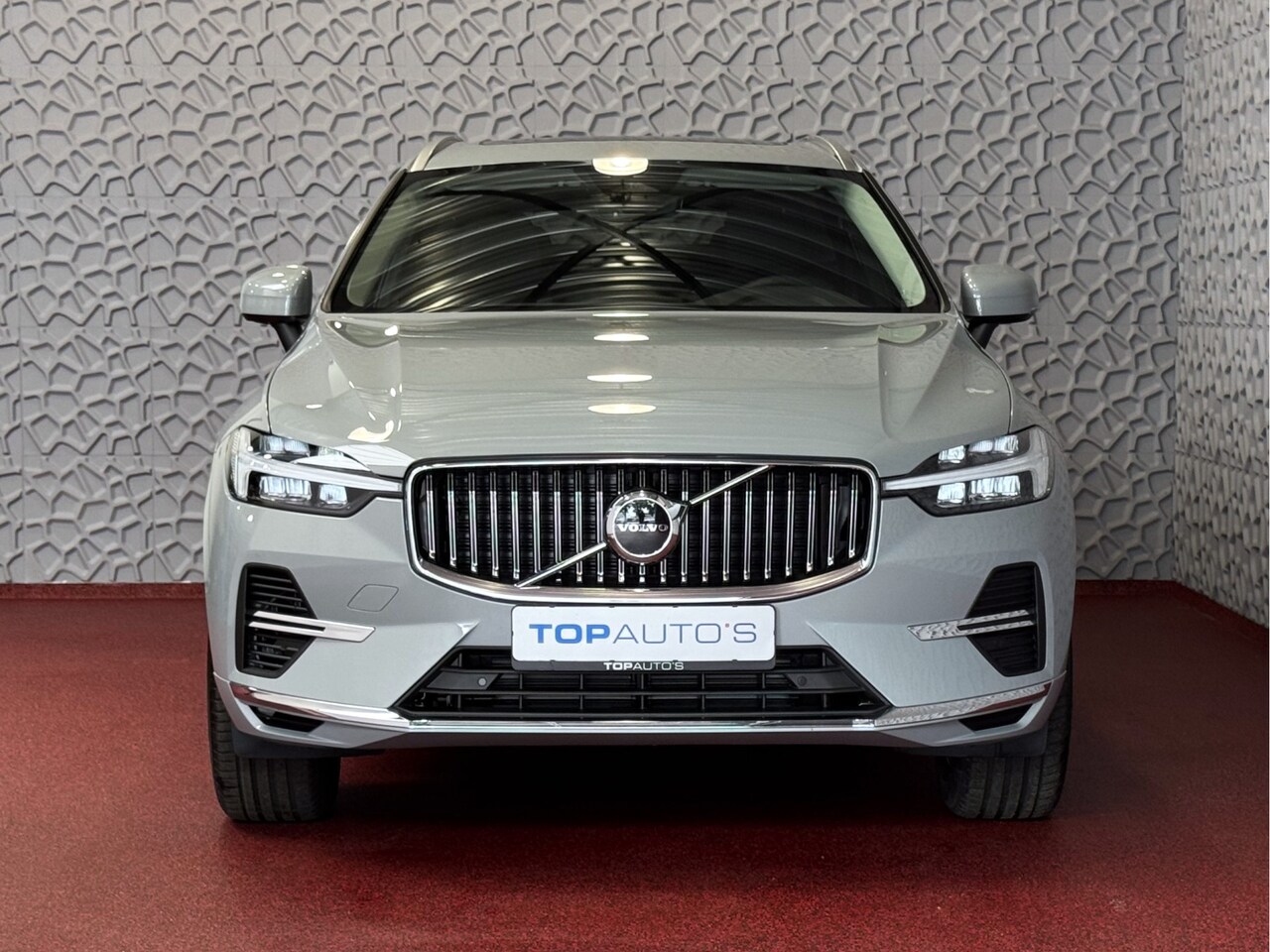 Volvo XC60 - ✅NIEUWE AUTO✅ VAPOUR GREY 2.0 T6 350 21''LMV - BLACK EDITION - PK PHEV LEER AWD PLUS BRIGH - AutoWereld.nl