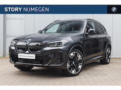 BMW X5 - xDrive50e M Sport Automaat / Panoramadak Sky Lounge / Trekhaak / Soft-Close / Bowers & Wil