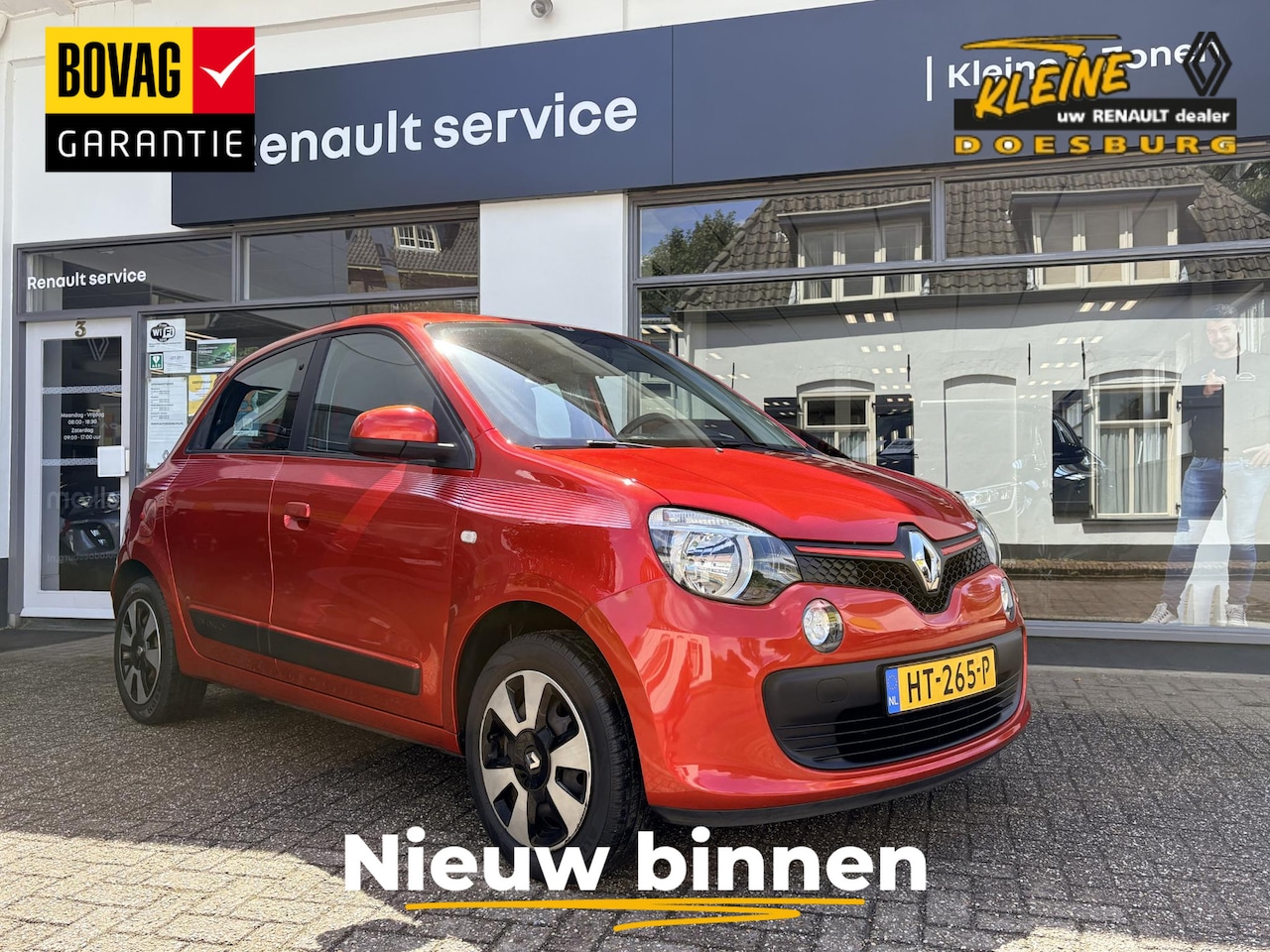 Renault Twingo - SCe 70 Collection | Airco | Cruise control | Rouge flamme metallic | Lederen stuurwiel | R - AutoWereld.nl