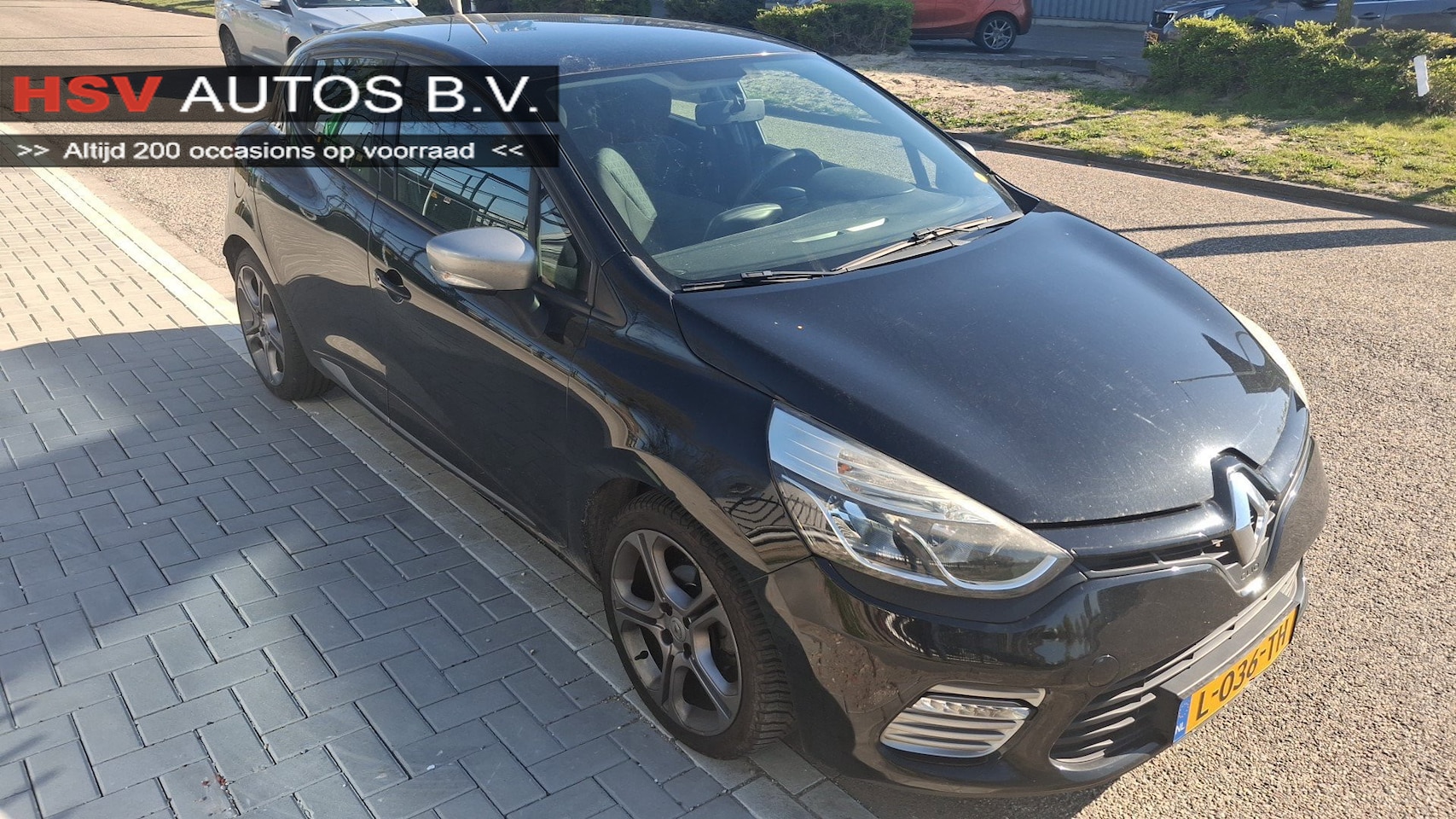 Renault Clio - 0.9 TCe Dynamique navi LM airco - AutoWereld.nl