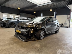 Volkswagen Golf - 1.5 TSI Highline Business R 50.000 KM