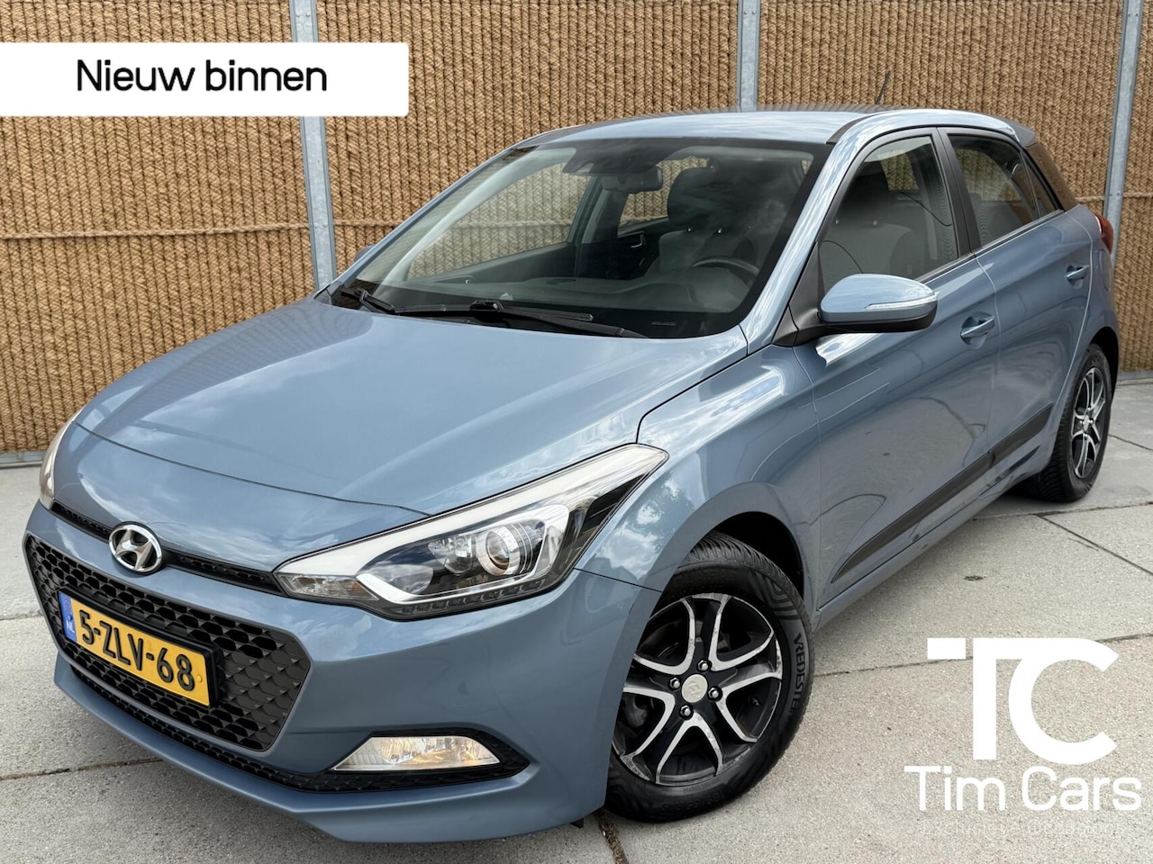 Hyundai i20 - 1.2 HP i-Motion Comfort Trekhaak | Climate control | Rijstrooksensor | Cruise control | Li - AutoWereld.nl