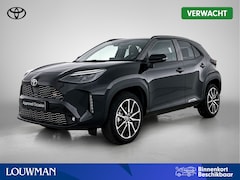 Toyota Yaris Cross - 1.5 Hybrid GR Sport limited | BTW voertuig | Panoramadak | Parkeersensoren voor + achter |