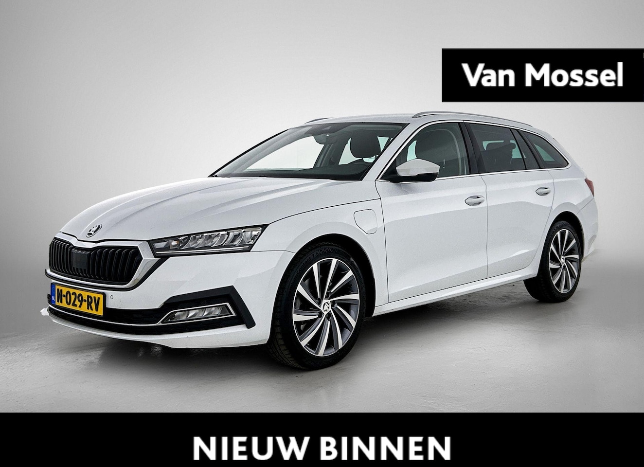 Skoda Octavia Combi - 1.4 TSI iV PHEV Business Edition Plus 1.4 TSI iV PHEV Business Edition Plus - AutoWereld.nl