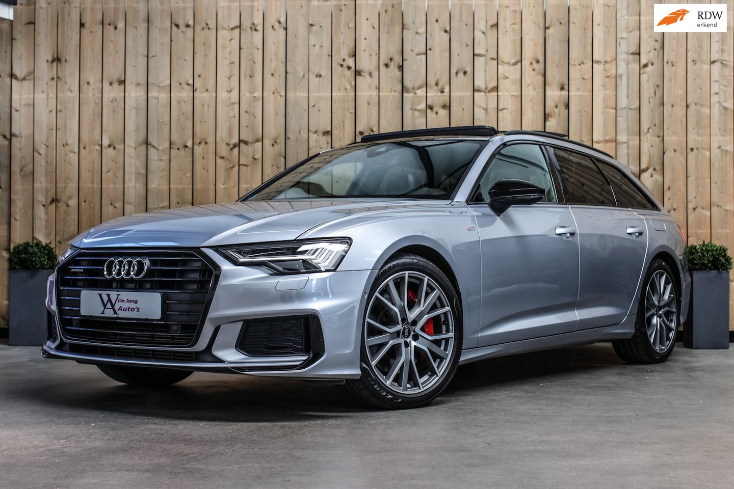 Audi A6 Avant - 55 TFSI e Quattro S-Line *Pano*B&O*Camera*Soft-Close*Trekhaak* - AutoWereld.nl