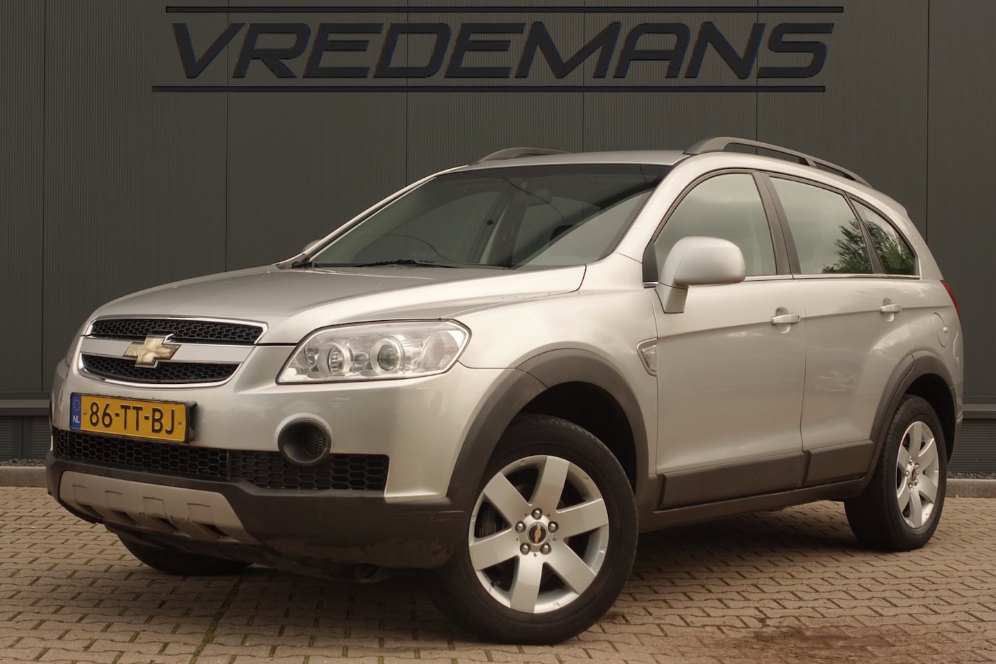 Chevrolet Captiva - 2.4i Style 2WD 2.4i Style 2WD - AutoWereld.nl