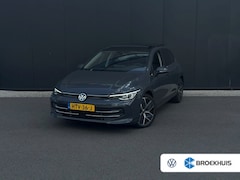 Volkswagen Golf - 1.5 eHybrid Style Edition | Panorama | Camera | IQ. Light | Dode Hoek Detectie |