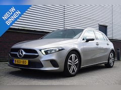 Mercedes-Benz A-klasse - 180 Luxury/Sportstoelen/Vol leer/Camera/ Widescreen/Carplay