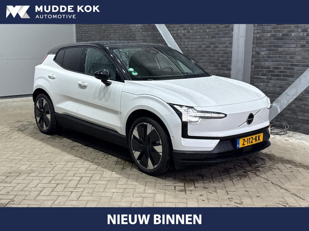Volvo EX30 - Twin Motor Performance Ultra 69 kWh | ACC | Panoramadak | 360° Camera | Harman/Kardon | Tr - AutoWereld.nl