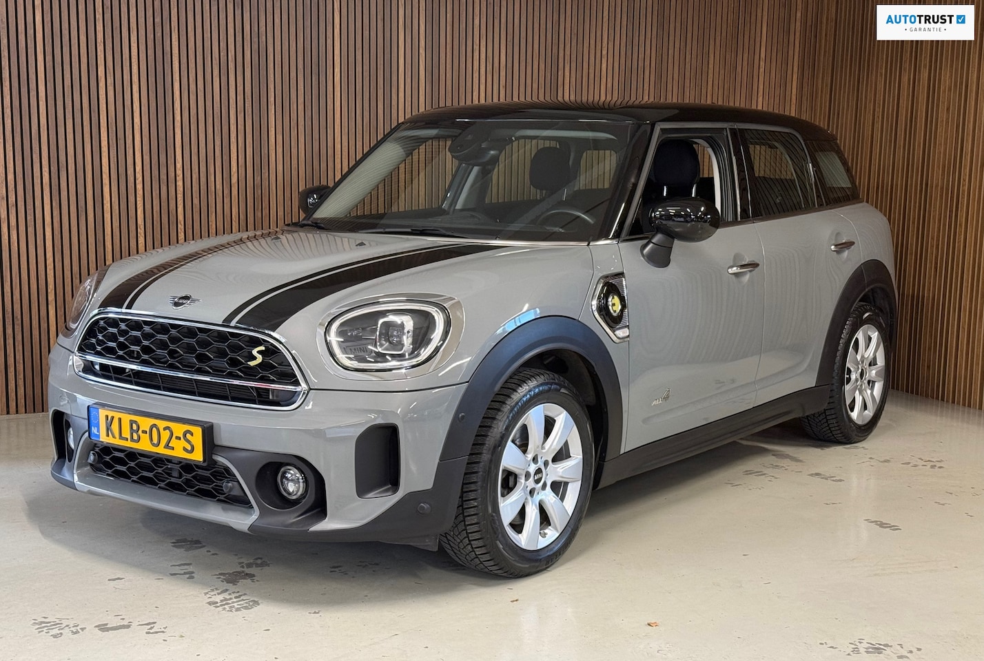 MINI Countryman - 1.5 Cooper S E ALL4 - HUD - Camera - Carplay - AutoWereld.nl
