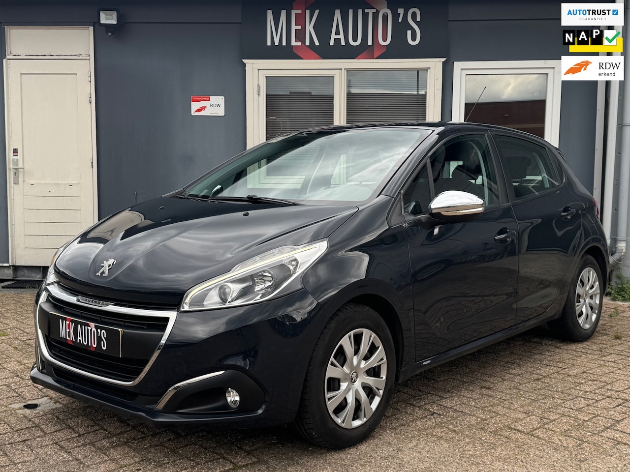 Peugeot 208 - 1.2 PureTech Blue Lion|2e Eign|Navi|Cruise|Airco - AutoWereld.nl