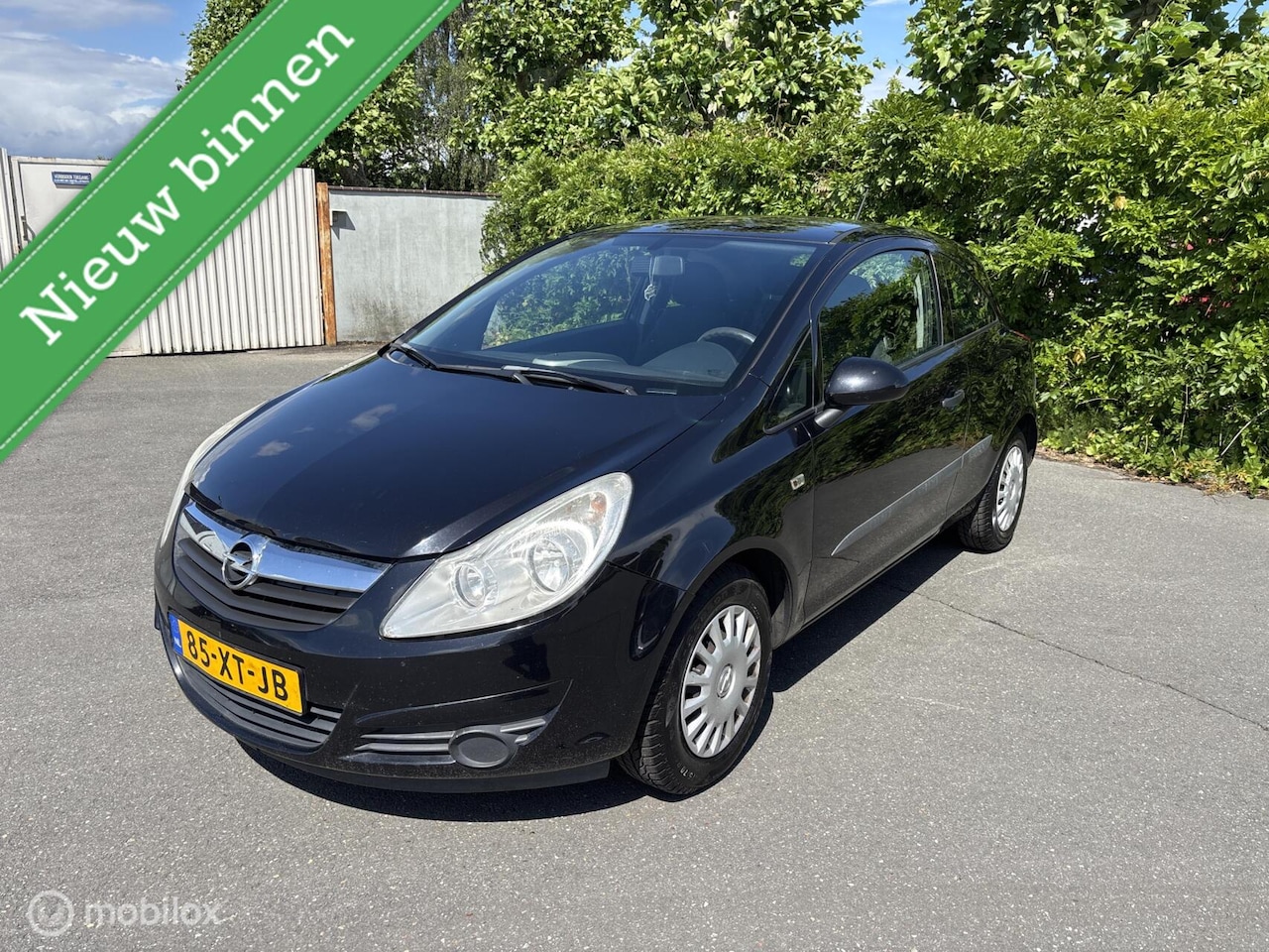 Opel Corsa - 1.2-16V Business Nieuwe apk nette auto - AutoWereld.nl