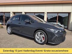 Volkswagen Golf - 1.4 eHybrid GTE | Led | Virtual | Stoelverw | ACC | stuurverw |