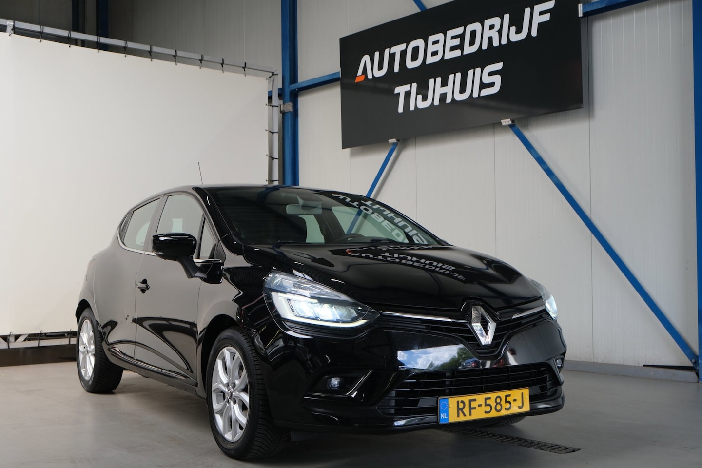Renault Clio - 0.9 TCe Intens - N.A.P. Airco, Cruise, Navi, PDC. - AutoWereld.nl
