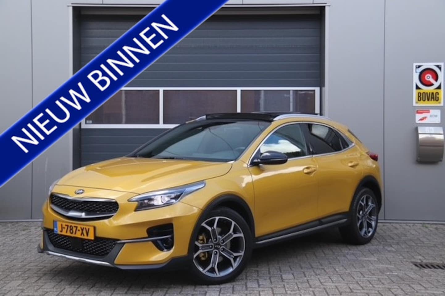 Kia XCeed - 1.4 T-GDi DynamicPlusLine Automaat, Stoel & Stuurverwarmd, Camera, Cruise, Pano - AutoWereld.nl