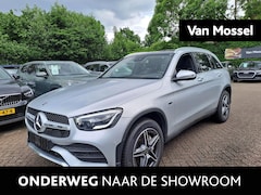 Mercedes-Benz GLC-klasse - 300e 4MATIC Business Solution AMG | PANO-SCHUIFDAK | BURMESTER AUDIO | 360 CAMERA | STOELV