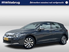 Volkswagen Golf - 1.4 eHybrid Style / Memory Seat / Travel Assist / Parkeersensoren V+A / LED / App-Connect