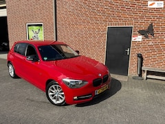 BMW 1-serie - 116i 5DRS. Stoelverwarming, pdc, NW apk