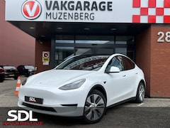 Tesla Model Y - RWD 1e EIGENAAR // PANODAK // NAVI // ADAPTIVE CRUISE // CLIMA // AUTOPILOT // 360 CAMERA
